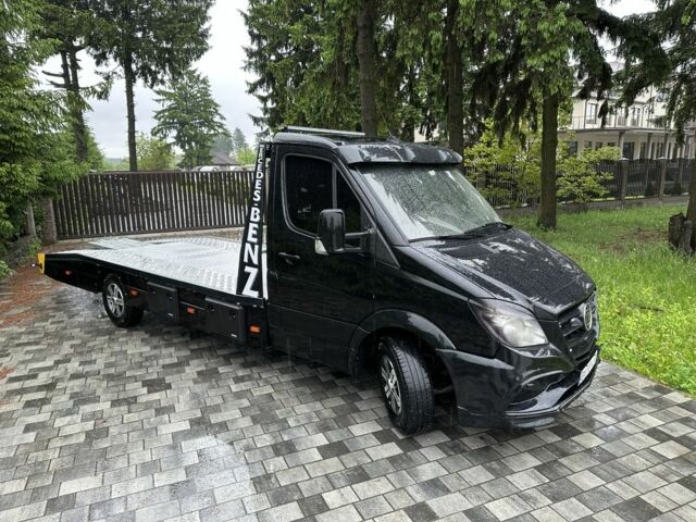Черный Мерседес Sprinter, объемом двигателя 2.1 л и пробегом 437 тыс. км за 21000 $, фото 2 на Automoto.ua