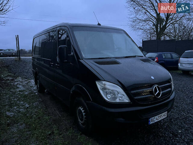 Чорний Мерседес Sprinter, об'ємом двигуна 2.2 л та пробігом 447 тис. км за 9200 $, фото 1 на Automoto.ua