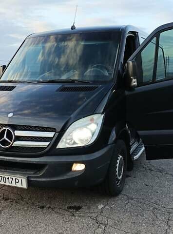 Чорний Мерседес Sprinter, об'ємом двигуна 2.2 л та пробігом 390 тис. км за 14800 $, фото 5 на Automoto.ua