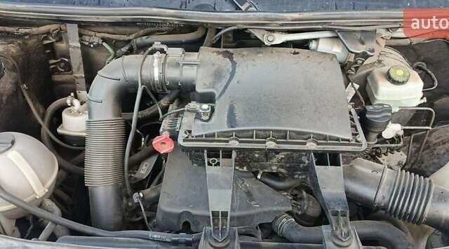 Чорний Мерседес Sprinter, об'ємом двигуна 2.2 л та пробігом 390 тис. км за 14800 $, фото 21 на Automoto.ua