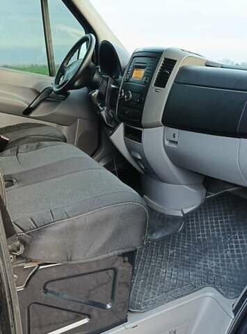 Чорний Мерседес Sprinter, об'ємом двигуна 2.2 л та пробігом 390 тис. км за 14800 $, фото 16 на Automoto.ua
