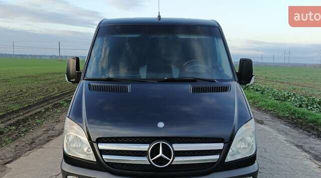 Чорний Мерседес Sprinter, об'ємом двигуна 2.2 л та пробігом 390 тис. км за 14800 $, фото 3 на Automoto.ua