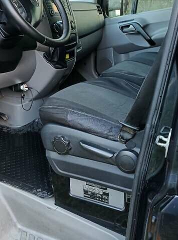 Чорний Мерседес Sprinter, об'ємом двигуна 2.2 л та пробігом 390 тис. км за 14800 $, фото 14 на Automoto.ua