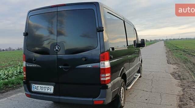Чорний Мерседес Sprinter, об'ємом двигуна 2.2 л та пробігом 390 тис. км за 14800 $, фото 10 на Automoto.ua