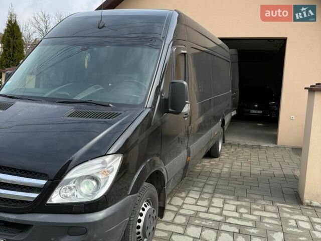 Черный Мерседес Sprinter, объемом двигателя 3 л и пробегом 596 тыс. км за 25500 $, фото 2 на Automoto.ua