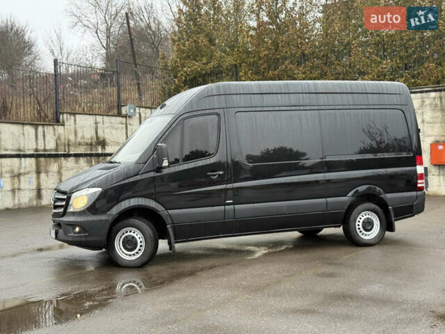 Черный Мерседес Sprinter, объемом двигателя 2.2 л и пробегом 290 тыс. км за 15600 $, фото 6 на Automoto.ua