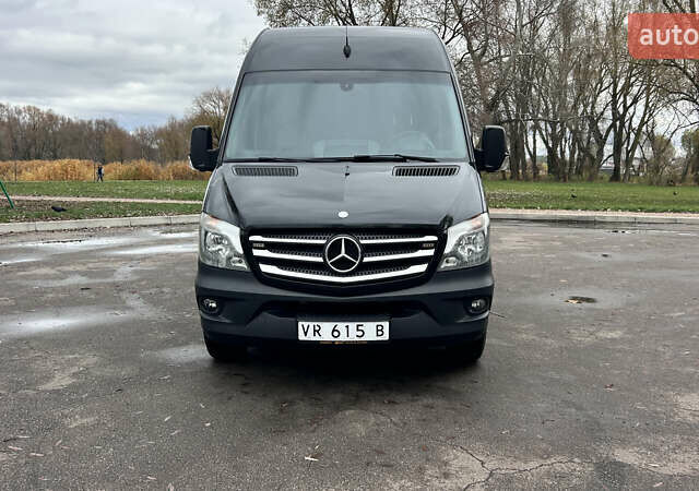 Чорний Мерседес Sprinter, об'ємом двигуна 0 л та пробігом 298 тис. км за 21750 $, фото 2 на Automoto.ua