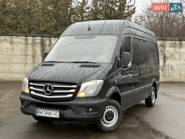 Черный Мерседес Sprinter, объемом двигателя 2.2 л и пробегом 290 тыс. км за 15600 $, фото 9 на Automoto.ua