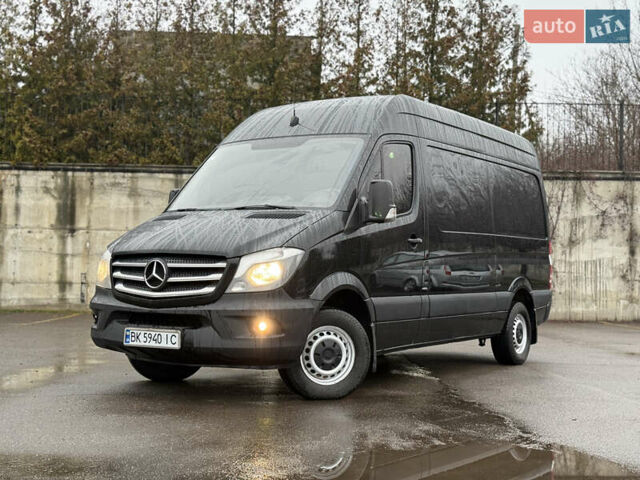Черный Мерседес Sprinter, объемом двигателя 2.2 л и пробегом 290 тыс. км за 15600 $, фото 5 на Automoto.ua