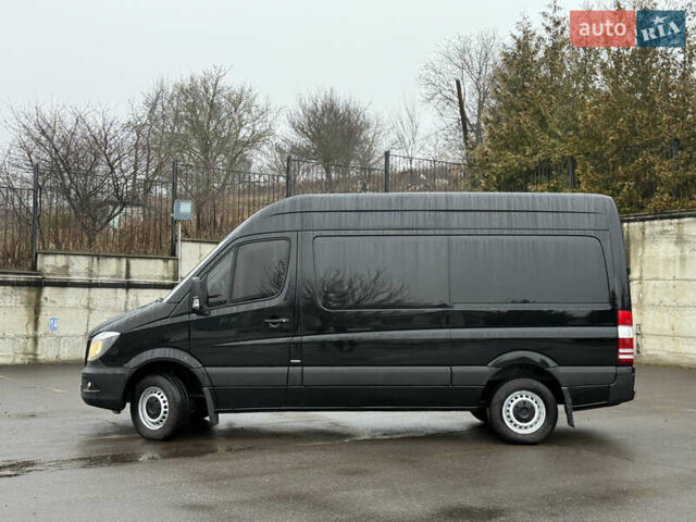 Черный Мерседес Sprinter, объемом двигателя 2.2 л и пробегом 290 тыс. км за 15600 $, фото 7 на Automoto.ua