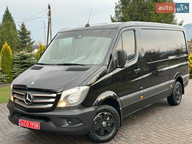 Черный Мерседес Sprinter, объемом двигателя 2.2 л и пробегом 288 тыс. км за 21450 $, фото 1 на Automoto.ua