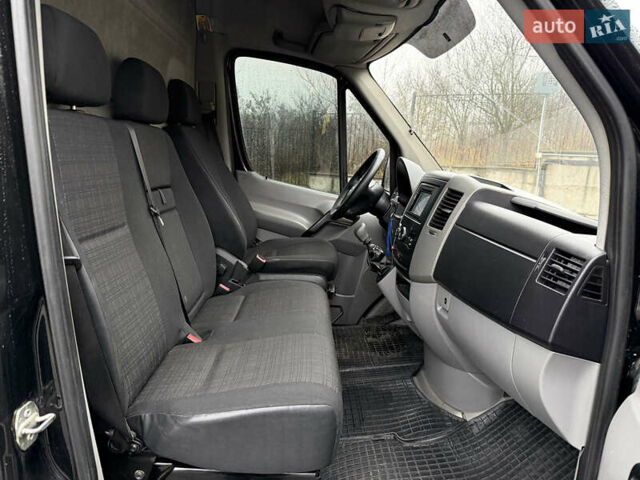 Черный Мерседес Sprinter, объемом двигателя 2.2 л и пробегом 290 тыс. км за 15600 $, фото 23 на Automoto.ua