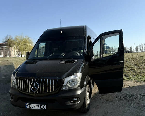 Черный Мерседес Sprinter, объемом двигателя 2.2 л и пробегом 500 тыс. км за 25800 $, фото 1 на Automoto.ua