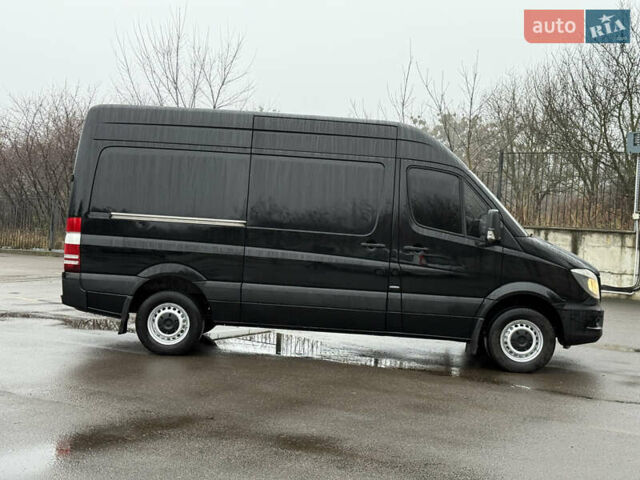 Черный Мерседес Sprinter, объемом двигателя 2.2 л и пробегом 290 тыс. км за 15600 $, фото 20 на Automoto.ua