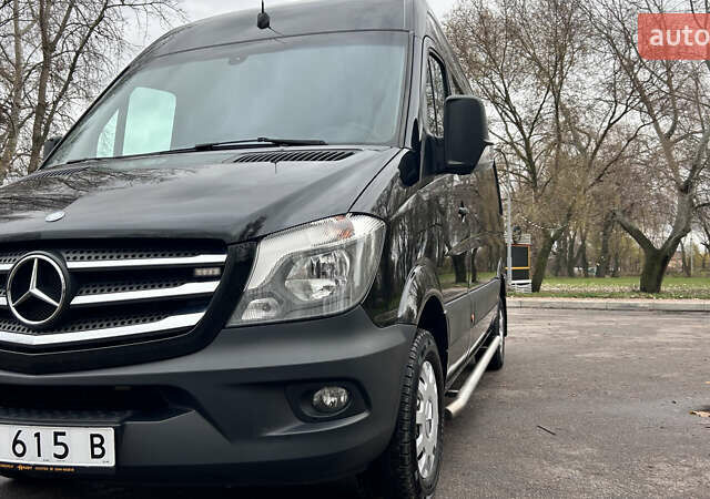 Чорний Мерседес Sprinter, об'ємом двигуна 0 л та пробігом 298 тис. км за 21750 $, фото 9 на Automoto.ua