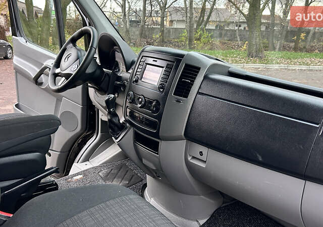 Чорний Мерседес Sprinter, об'ємом двигуна 0 л та пробігом 298 тис. км за 21750 $, фото 28 на Automoto.ua