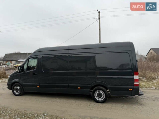 Черный Мерседес Sprinter, объемом двигателя 0 л и пробегом 303 тыс. км за 16900 $, фото 4 на Automoto.ua