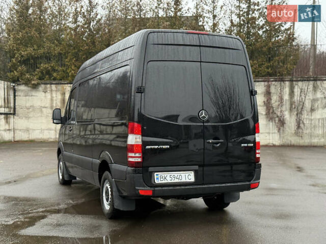 Черный Мерседес Sprinter, объемом двигателя 2.2 л и пробегом 290 тыс. км за 15600 $, фото 15 на Automoto.ua