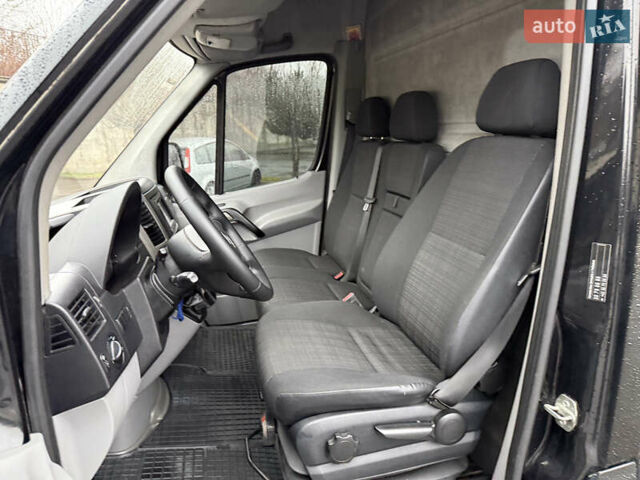 Черный Мерседес Sprinter, объемом двигателя 2.2 л и пробегом 290 тыс. км за 15600 $, фото 44 на Automoto.ua