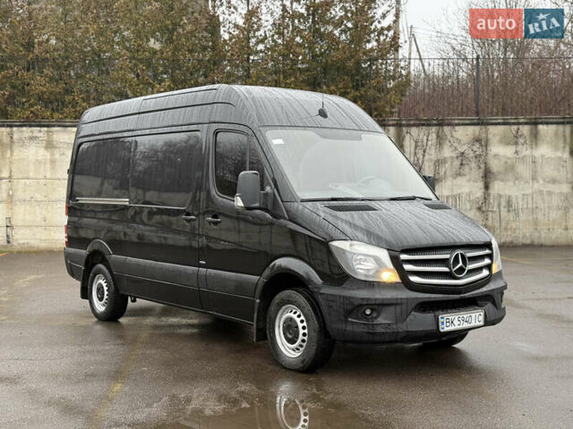Черный Мерседес Sprinter, объемом двигателя 2.2 л и пробегом 290 тыс. км за 15600 $, фото 50 на Automoto.ua