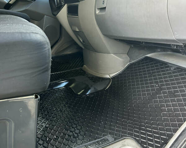 Мерседес Sprinter 2014 в Надворной на Automoto.ua Черный Мерседес Sprinter, объемом двигателя 2.2 л и пробегом 380 тыс. км за 16000 $, фото 15 на Automoto.ua