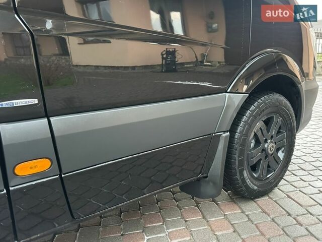 Черный Мерседес Sprinter, объемом двигателя 2.2 л и пробегом 288 тыс. км за 21450 $, фото 31 на Automoto.ua
