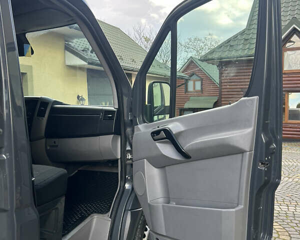 Мерседес Sprinter 2014 в Надворной на Automoto.ua Черный Мерседес Sprinter, объемом двигателя 2.2 л и пробегом 380 тыс. км за 16000 $, фото 12 на Automoto.ua