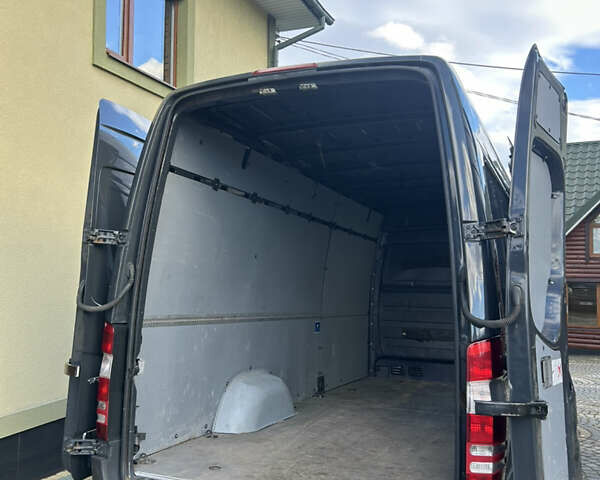 Мерседес Sprinter 2014 в Надворной на Automoto.ua Черный Мерседес Sprinter, объемом двигателя 2.2 л и пробегом 380 тыс. км за 16000 $, фото 9 на Automoto.ua