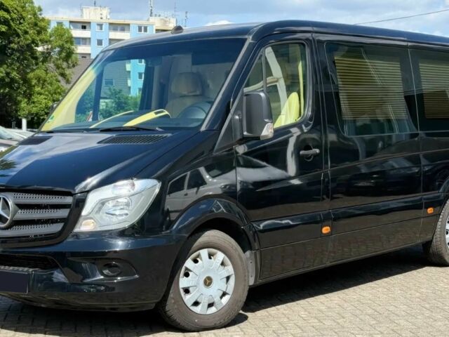 Черный Мерседес Sprinter, объемом двигателя 2.2 л и пробегом 80 тыс. км за 16000 $, фото 1 на Automoto.ua