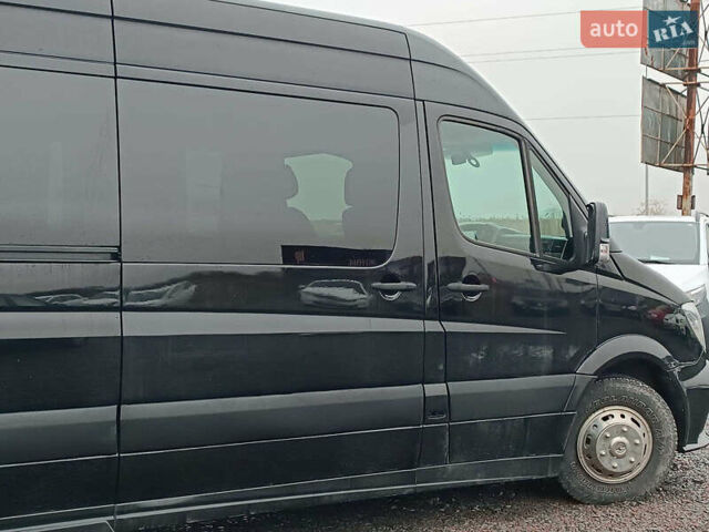 Черный Мерседес Sprinter, объемом двигателя 3 л и пробегом 218 тыс. км за 35790 $, фото 16 на Automoto.ua