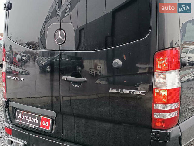 Черный Мерседес Sprinter, объемом двигателя 3 л и пробегом 218 тыс. км за 35790 $, фото 12 на Automoto.ua