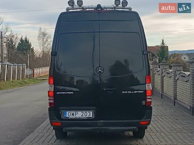 Черный Мерседес Sprinter, объемом двигателя 2.99 л и пробегом 320 тыс. км за 29750 $, фото 16 на Automoto.ua