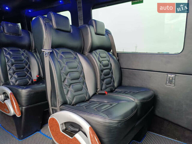 Черный Мерседес Sprinter, объемом двигателя 3 л и пробегом 218 тыс. км за 35790 $, фото 44 на Automoto.ua