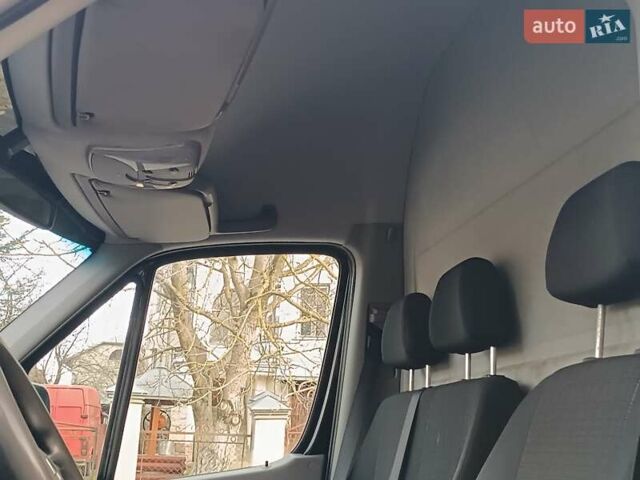 Черный Мерседес Sprinter, объемом двигателя 2.99 л и пробегом 320 тыс. км за 29750 $, фото 38 на Automoto.ua