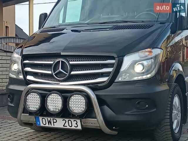 Черный Мерседес Sprinter, объемом двигателя 2.99 л и пробегом 320 тыс. км за 29750 $, фото 8 на Automoto.ua