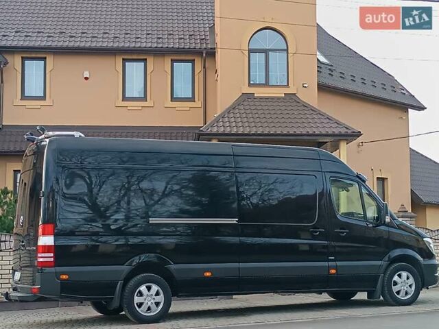 Черный Мерседес Sprinter, объемом двигателя 2.99 л и пробегом 320 тыс. км за 29750 $, фото 26 на Automoto.ua