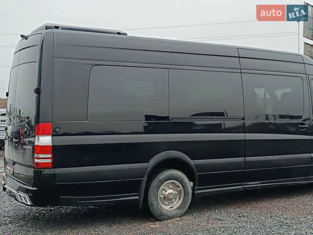 Черный Мерседес Sprinter, объемом двигателя 3 л и пробегом 218 тыс. км за 35790 $, фото 13 на Automoto.ua