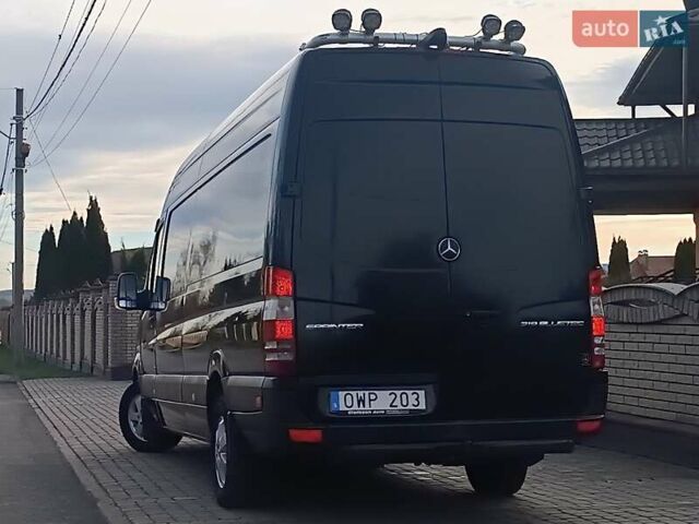 Черный Мерседес Sprinter, объемом двигателя 2.99 л и пробегом 320 тыс. км за 29750 $, фото 12 на Automoto.ua