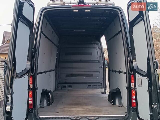 Черный Мерседес Sprinter, объемом двигателя 2.99 л и пробегом 320 тыс. км за 29750 $, фото 53 на Automoto.ua
