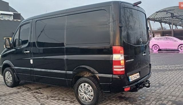 Чорний Мерседес Sprinter, об'ємом двигуна 2.14 л та пробігом 277 тис. км за 19999 $, фото 11 на Automoto.ua