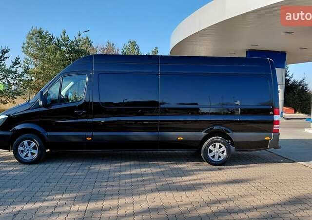 Чорний Мерседес Sprinter, об'ємом двигуна 2.2 л та пробігом 350 тис. км за 23185 $, фото 1 на Automoto.ua