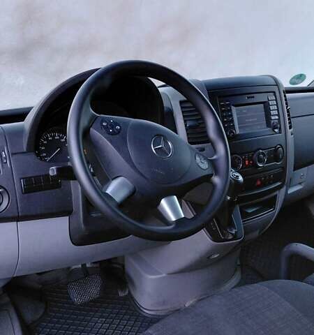 Чорний Мерседес Sprinter, об'ємом двигуна 2.2 л та пробігом 350 тис. км за 23185 $, фото 13 на Automoto.ua