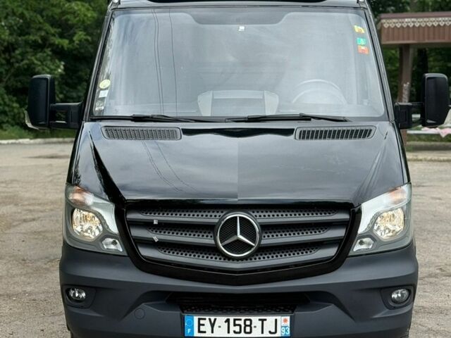 Черный Мерседес Sprinter, объемом двигателя 2.2 л и пробегом 267 тыс. км за 27999 $, фото 4 на Automoto.ua