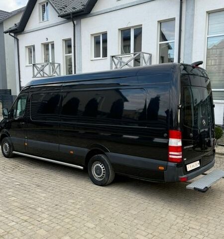Черный Мерседес Sprinter, объемом двигателя 2.2 л и пробегом 320 тыс. км за 22500 $, фото 11 на Automoto.ua