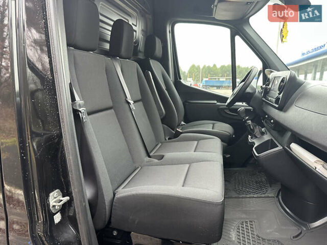 Черный Мерседес Sprinter, объемом двигателя 2.2 л и пробегом 370 тыс. км за 23800 $, фото 26 на Automoto.ua