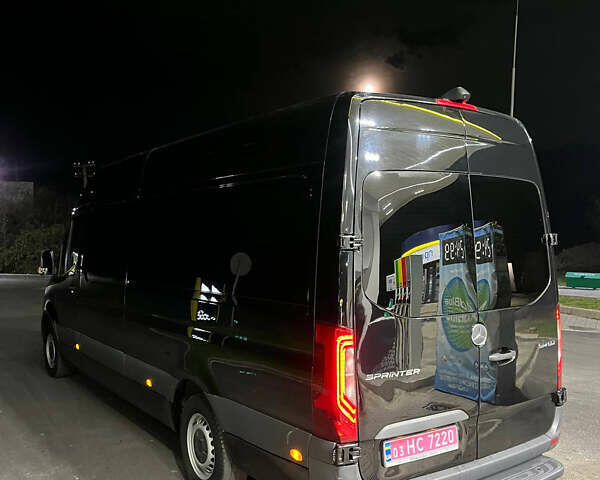Чорний Мерседес Sprinter, об'ємом двигуна 2.2 л та пробігом 372 тис. км за 25500 $, фото 27 на Automoto.ua