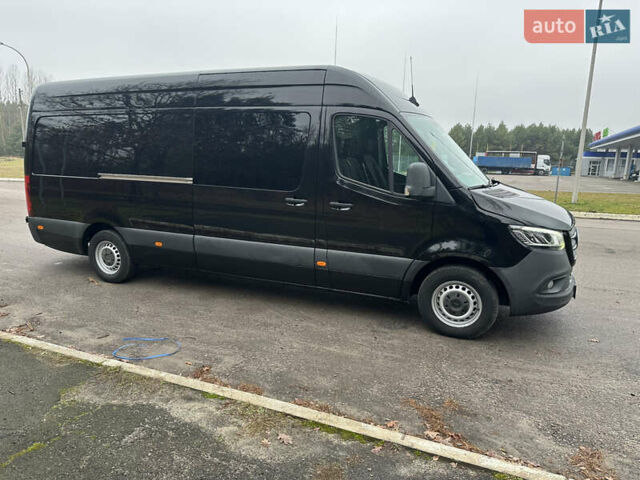 Черный Мерседес Sprinter, объемом двигателя 2.2 л и пробегом 370 тыс. км за 23800 $, фото 4 на Automoto.ua