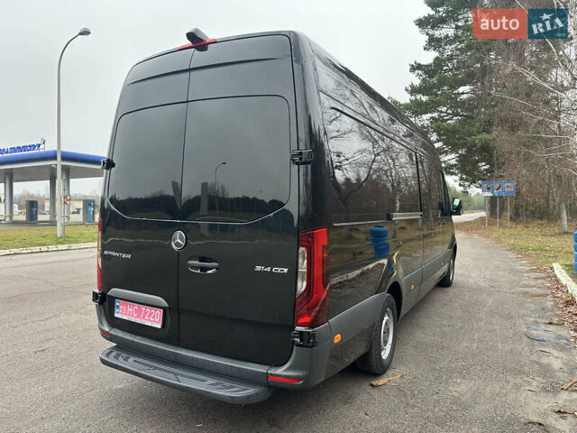 Черный Мерседес Sprinter, объемом двигателя 2.2 л и пробегом 370 тыс. км за 23800 $, фото 10 на Automoto.ua