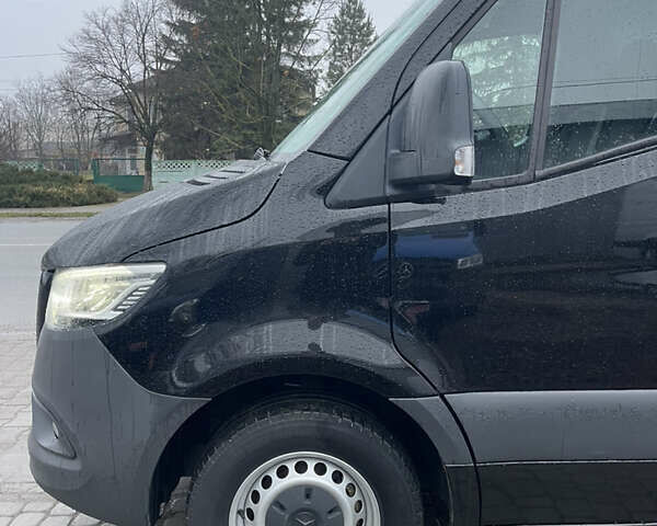 Чорний Мерседес Sprinter, об'ємом двигуна 2.2 л та пробігом 372 тис. км за 25500 $, фото 4 на Automoto.ua