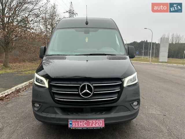 Черный Мерседес Sprinter, объемом двигателя 2.2 л и пробегом 370 тыс. км за 23800 $, фото 1 на Automoto.ua